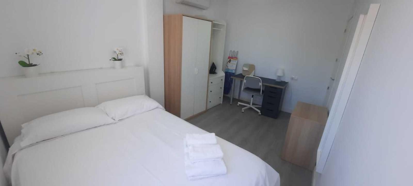Atico Con Terraza Frente Playa Pedregalejo Apartment Malaga Exterior photo